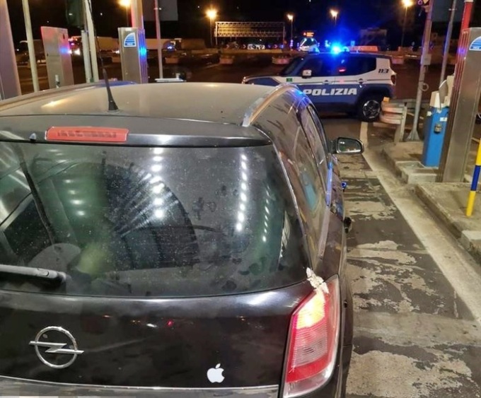 Ventimiglia, arrestati 2 uomini per favoreggiamento immigrazione clandestina