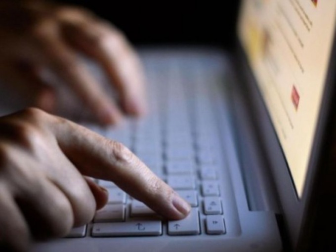 Minori vittime di Sextortion in aumento: cos’è e come difendersi