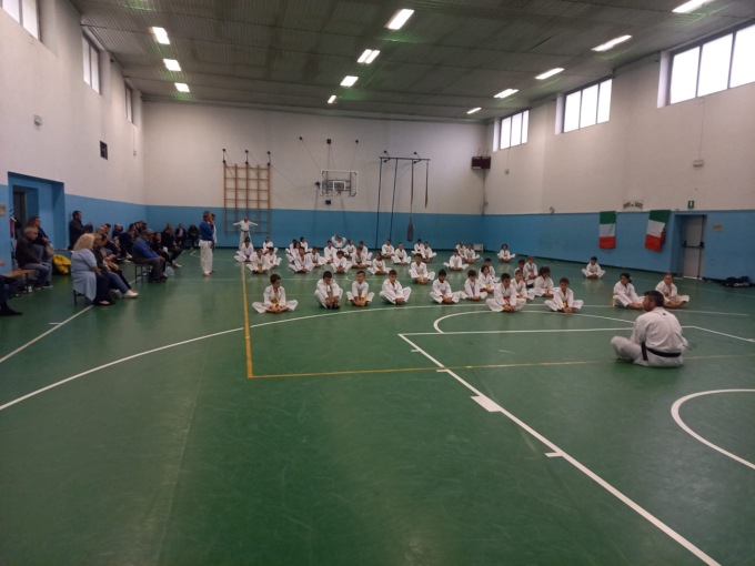Novi Ligure: 100 atleti al trofeo “Donna nello sport” di karate