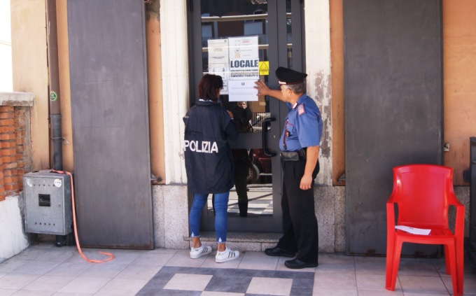 Serravalle Scrivia, episodi di violenza: sospesa la licenza per 15 giorni a due bar del centro