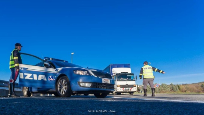 Polizia Stradale Torino, alcol e droga al volante:  controlli mirati durante le ore notturne
