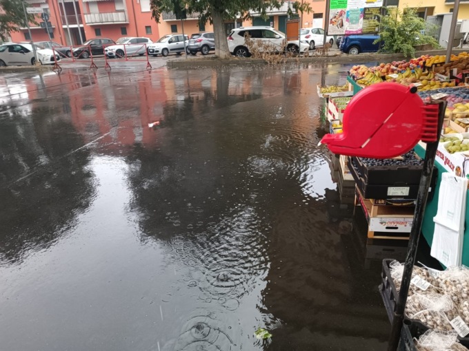 Alessandria, caditoie cittadine otturate. L’assessore chiede foto per identificare le necessità di intervento
