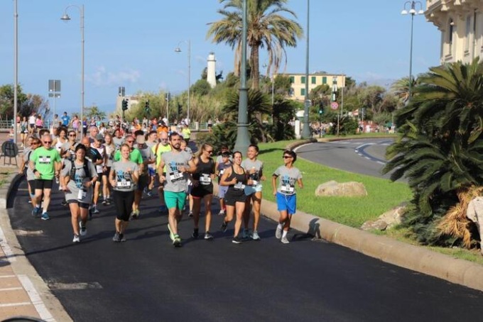 Genova, “Dream run” alla prima edizione per la lotta all’Aids e alla malnutrizione in Africa