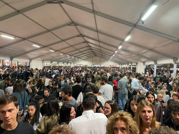 Da venerdì torna la Festa del Vino del Monferrato Unesco al Mercato Pavia