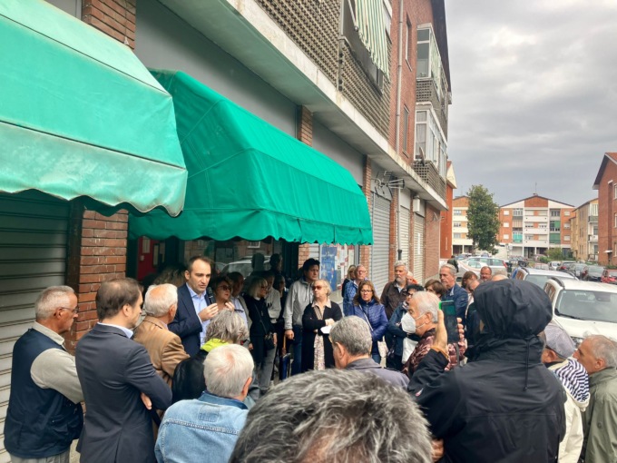 Torino: il sindaco incontra i cittadini delle Vallette che lamentano il caro bollette