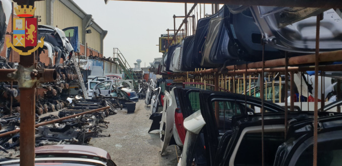 Torino: giro di furti d’auto, quattro arresti