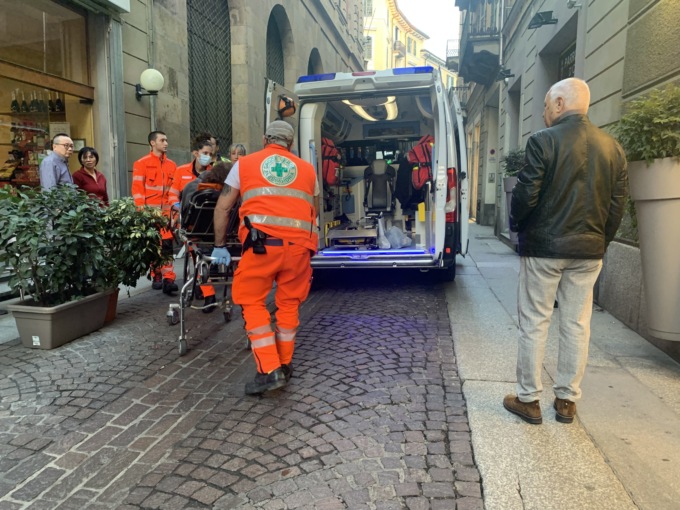 Alessandria, soccorsa dal 118 una donna dopo aver avuto un malore