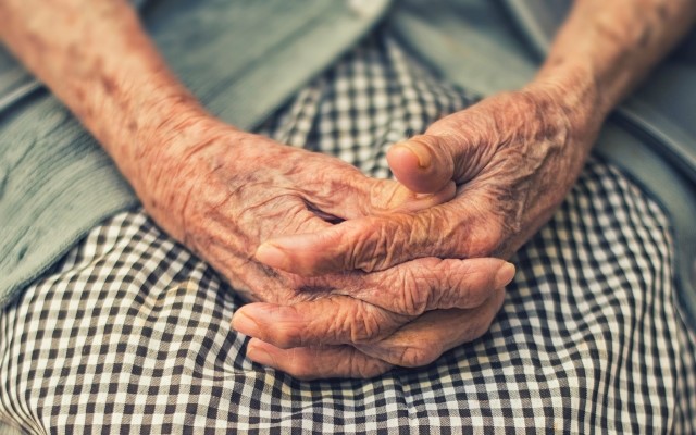 Anziani, salute e sistema sanitario nazionale: invecchiare in modo sano è possibile