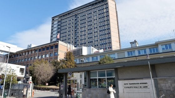 Novara, si dà fuoco dopo lite famigliare, 44enne grave ustionato al CTO di Torino