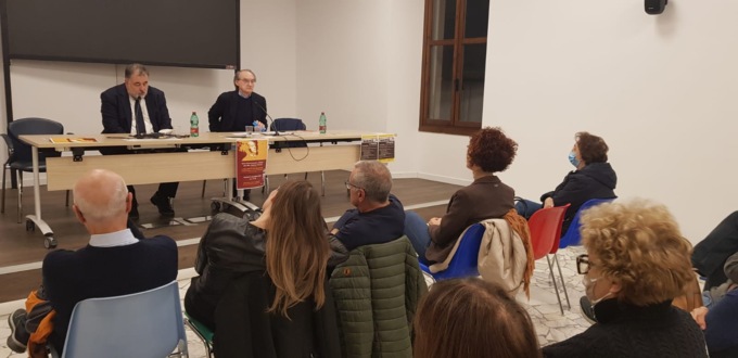 Presentato il nuovo libro dell’On. Federico Fornaro, dal titolo “Il collasso di una democrazia”