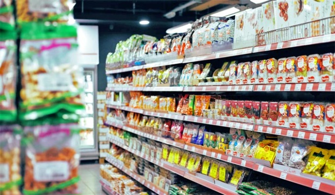 Torino, chiuso per 20 giorni un minimarket: vendeva alcolici ai minori di 18 anni