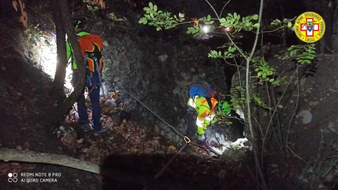 Precipita in un dirupo inseguendo le proprie capre: deceduto un uomo a Rocchetta Ligure