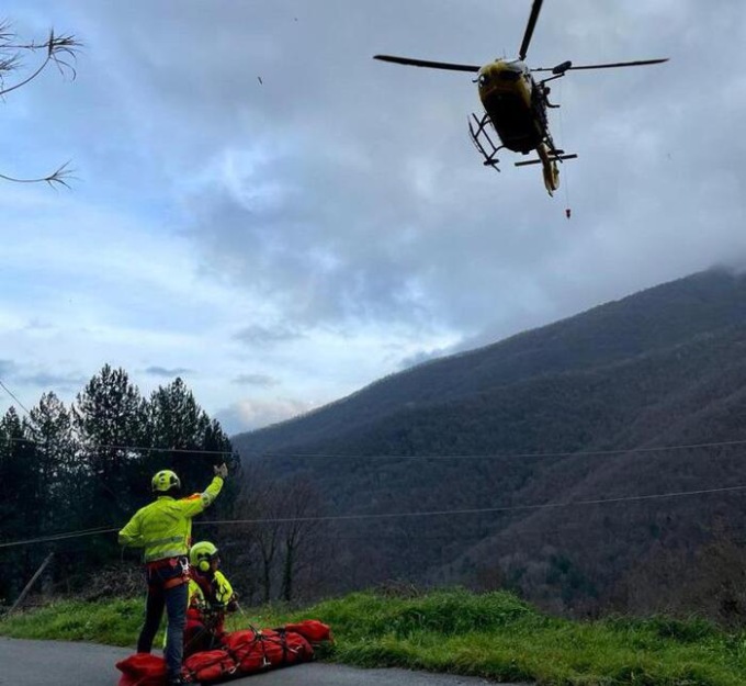 Rezzo, soccorso uomo 85enne dopo caduta in una scarpata