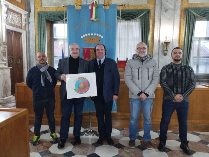 Partono a Valenza sei volontari della polizia locale