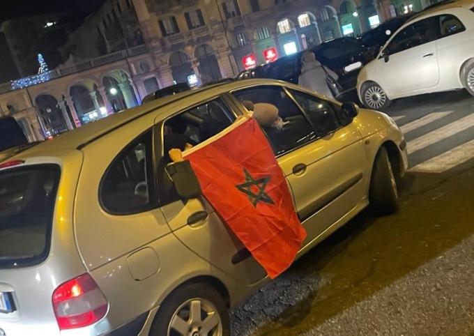 Mondiali, Marocco in semifinale: continuano i festeggiamenti in piazza ad Alessandria