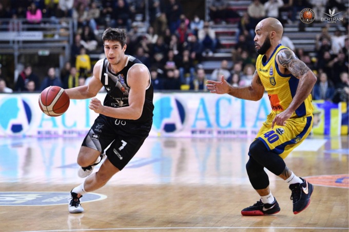 Derthona Basket, match di Santo Stefano amaro contro Treviso