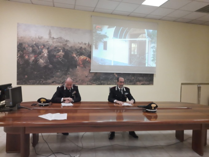 <strong>Scoperta ad Acqui grande centrale di produzione di droga. E’ caccia ai responsabili</strong>