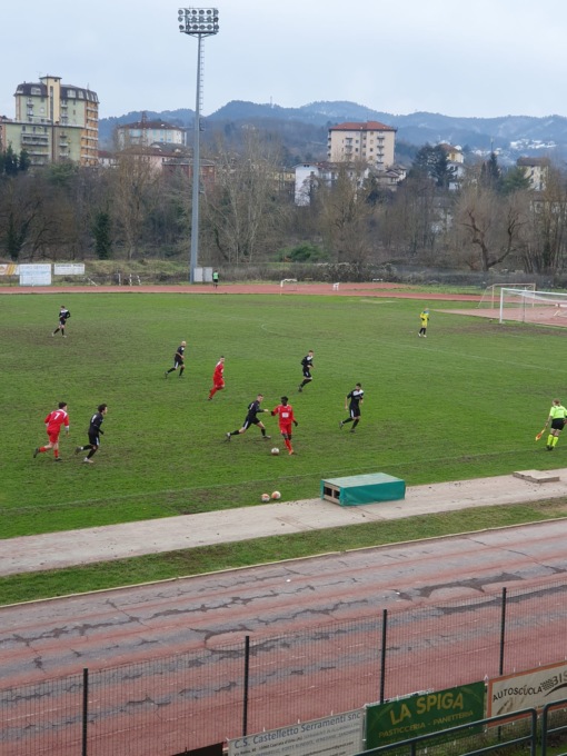 Con un gol per tempo, Ovadese batte Pozzomaina