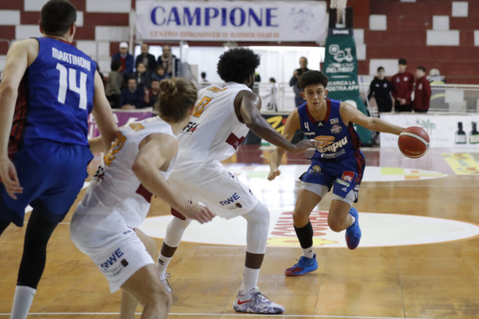 Monferrato Basket, derby combattuto contro Torino, vincono i sabaudi