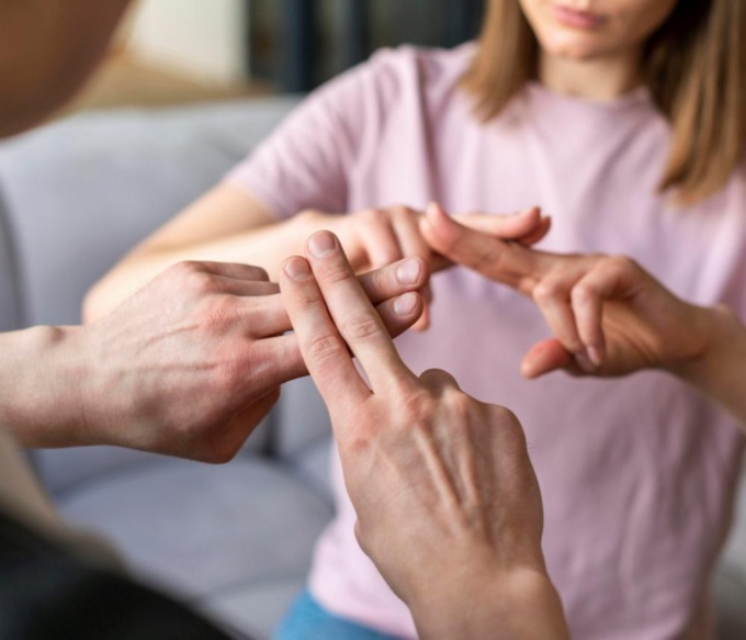 Ad Alessandria un corso di lingua dei segni per i dipendenti Uil