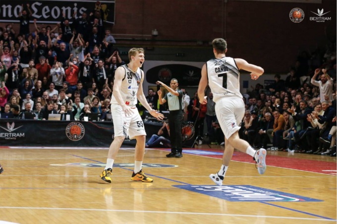 Derthona Basket, troppa Olimpia nell’ultimo match d’andata