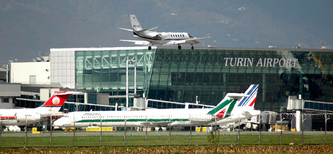 Torino, l’aeroporto batte il record per il numero di passeggeri