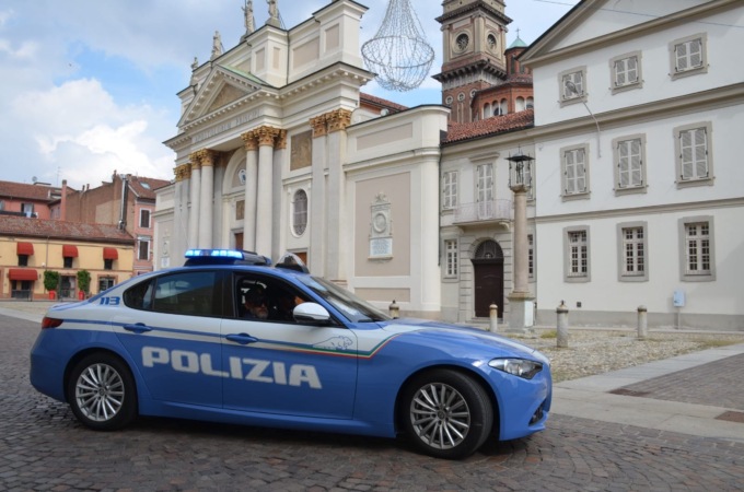 Ubriaco alla guida, fugge all’alt della Polizia di Stato: arrestato dopo un pericoloso inseguimento