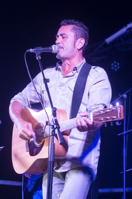 Monferrato in lutto: è morto il musicista e cantante Paolo Deregibus