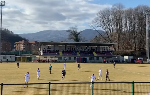 Dopo 7 gare senza sconfitte il Derthona cade a Gozzano