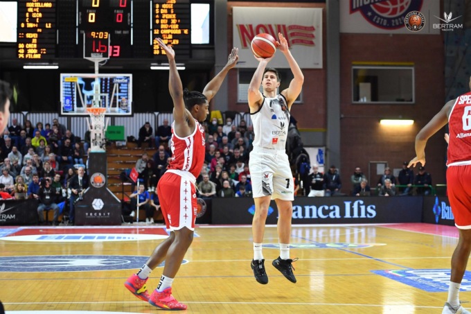Derthona Basket, superata Trento ai quarti di finale di Coppa Italia