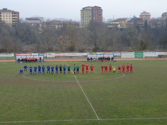 Calcio: Ovadese, brutto scivolone