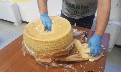 Nascondevano la cocaina anche nelle forme di formaggio: depositi anche ad Alessandria