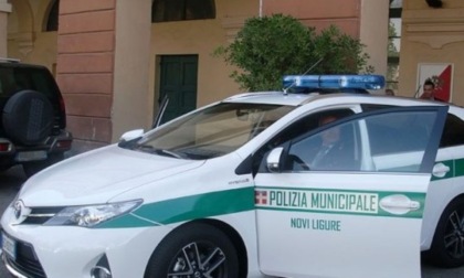 A Novi Ligure aumentano le violazioni al codice della strada. 11 i casi di fuga dopo un incidente