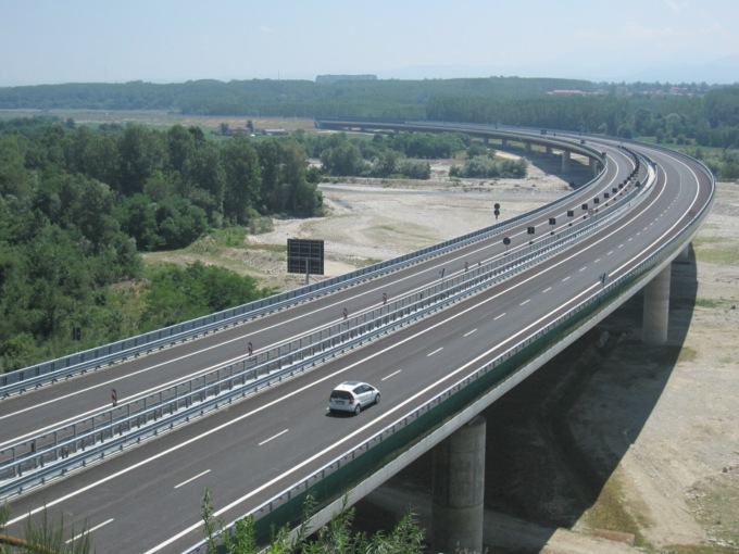 Riapertura tratto autostradale Cuneo-Asti, presente anche il Ministro Salvini