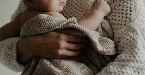 Attenzione alla sindrome del bambino scosso, può essere letale