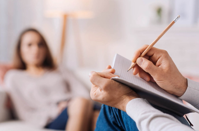 In aumento i casi di disturbi mentali in Piemonte: i più colpiti sono i giovani