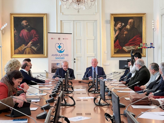 <strong>Alessandria, oculista e dentista gratis per chi non riesce a pagarli</strong>