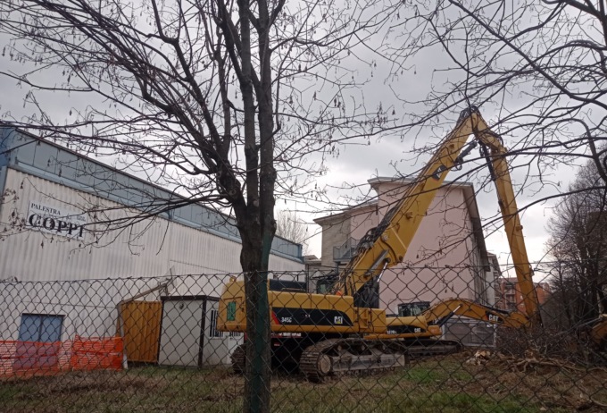 Tortona, lunedì la demolizione della scuola Kennedy