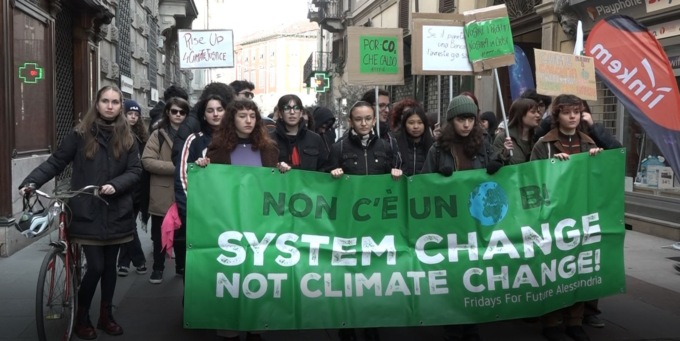 Fridays For Future in piazza anche ad Alessandria, Genova e Torino