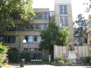 Genova, lettere minatorie per preside e dirigente del Liceo Mazzini