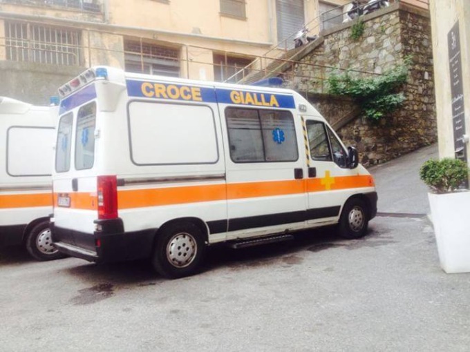 Genova, motociclista grave dopo incidente in corso Europa