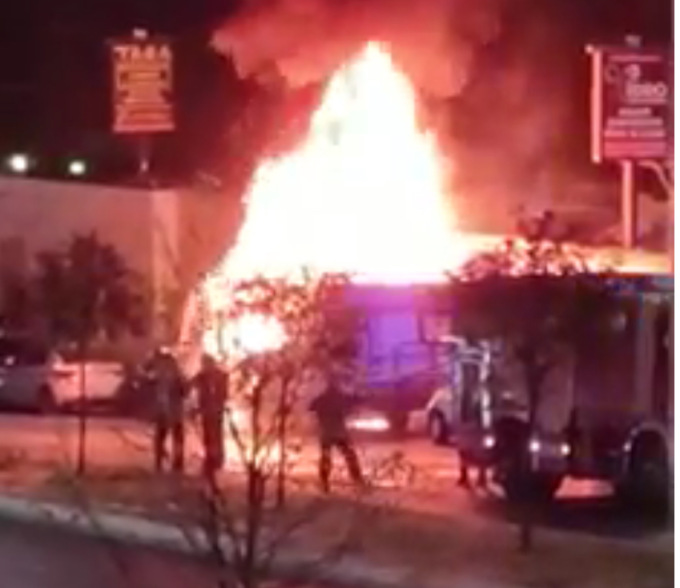 Torino, camper in fiamme nella scorsa nottata in corso Venezia