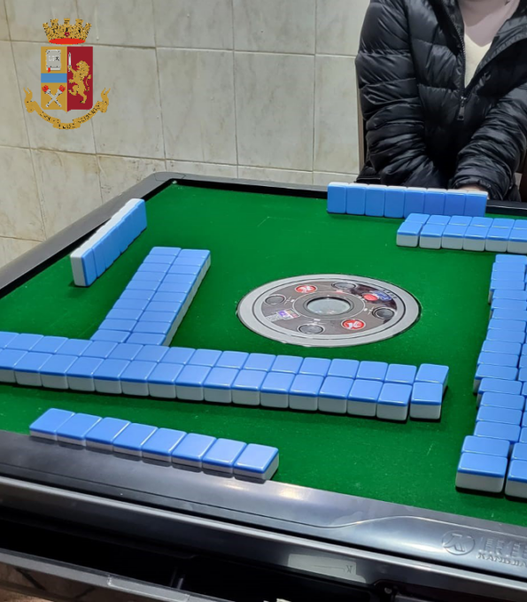 Torino, 5 persone denunciate e un provvedimento di chiusura di un bar