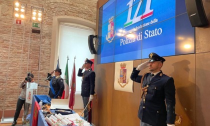171 anni per la Polizia di Stato, sotto l'egida "Esserci sempre"