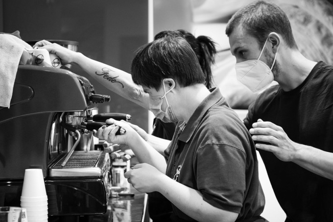 “Non il Solito”, compie un anno il progetto al Bar dell’Ospedale Borsalino