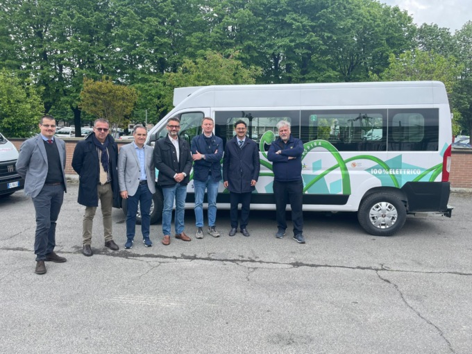 A Tortona due nuovi bus elettrici per il trasporto pubblico locale