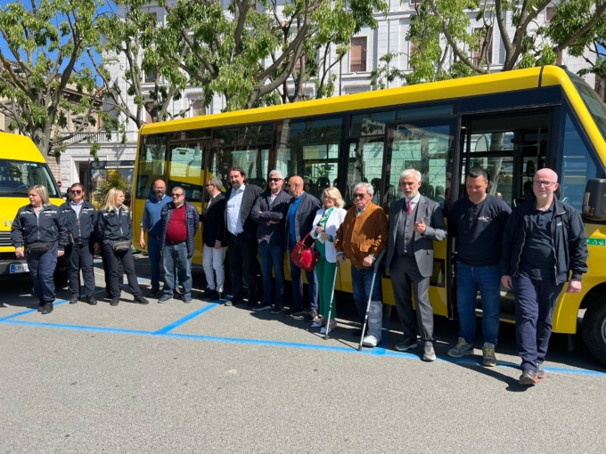 <strong>Alessandria: gestione della sosta in piazza della Libertà e nuovi scuolabus</strong>