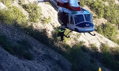 Due persone e il loro cane bloccati in Val Borbera: Vigili del Fuoco sul posto
