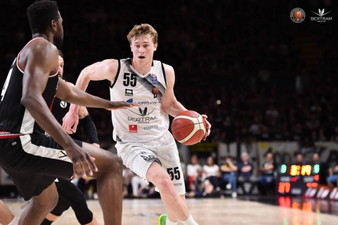 Derthona Basket, altra batosta in gara 2 contro la Virtus Bologna