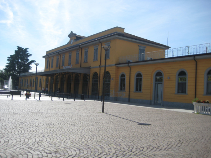 Disordini in un locale e rapina in stazione: ancora arresti a Tortona